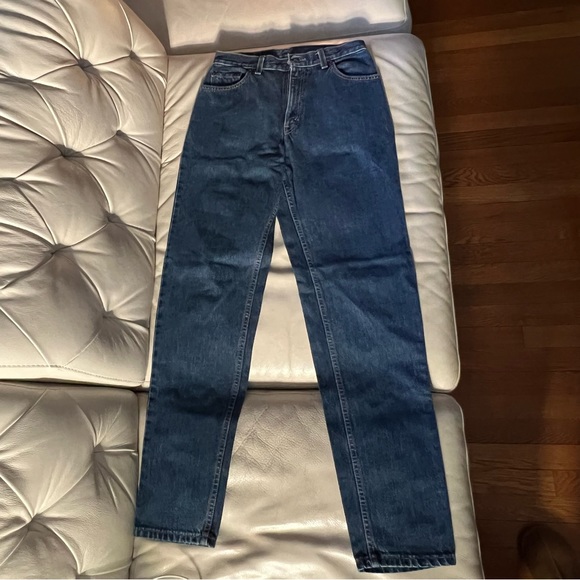 MOVING SALE! Vintage Levi jeans 550 - Picture 2 of 7
